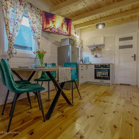 Domki Karkonoskie - Przycup W Karkonoszach Apartamenty Przytulne Domki Z Ogrodem, Balia Oraz Sauna Z Widokiem Na Karkonosze Wojcieszyce